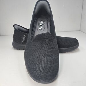 Skechers Black Patterned Slip-Ons